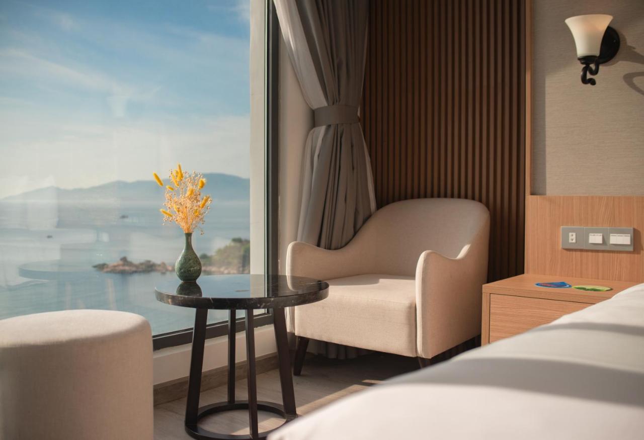 Navada Beach Hotel Nha Trang Exterior foto
